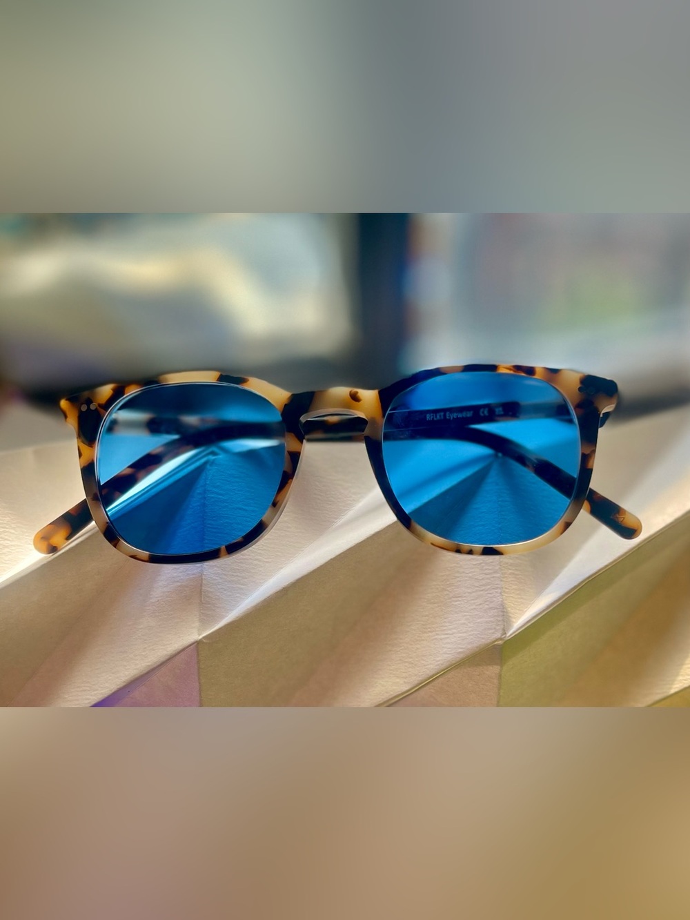 RFLKT Eyewear premium progressive lens medium blue +2.5 reading sunglasses